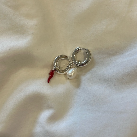 Hoop Earrings - Picture 1 of 2
